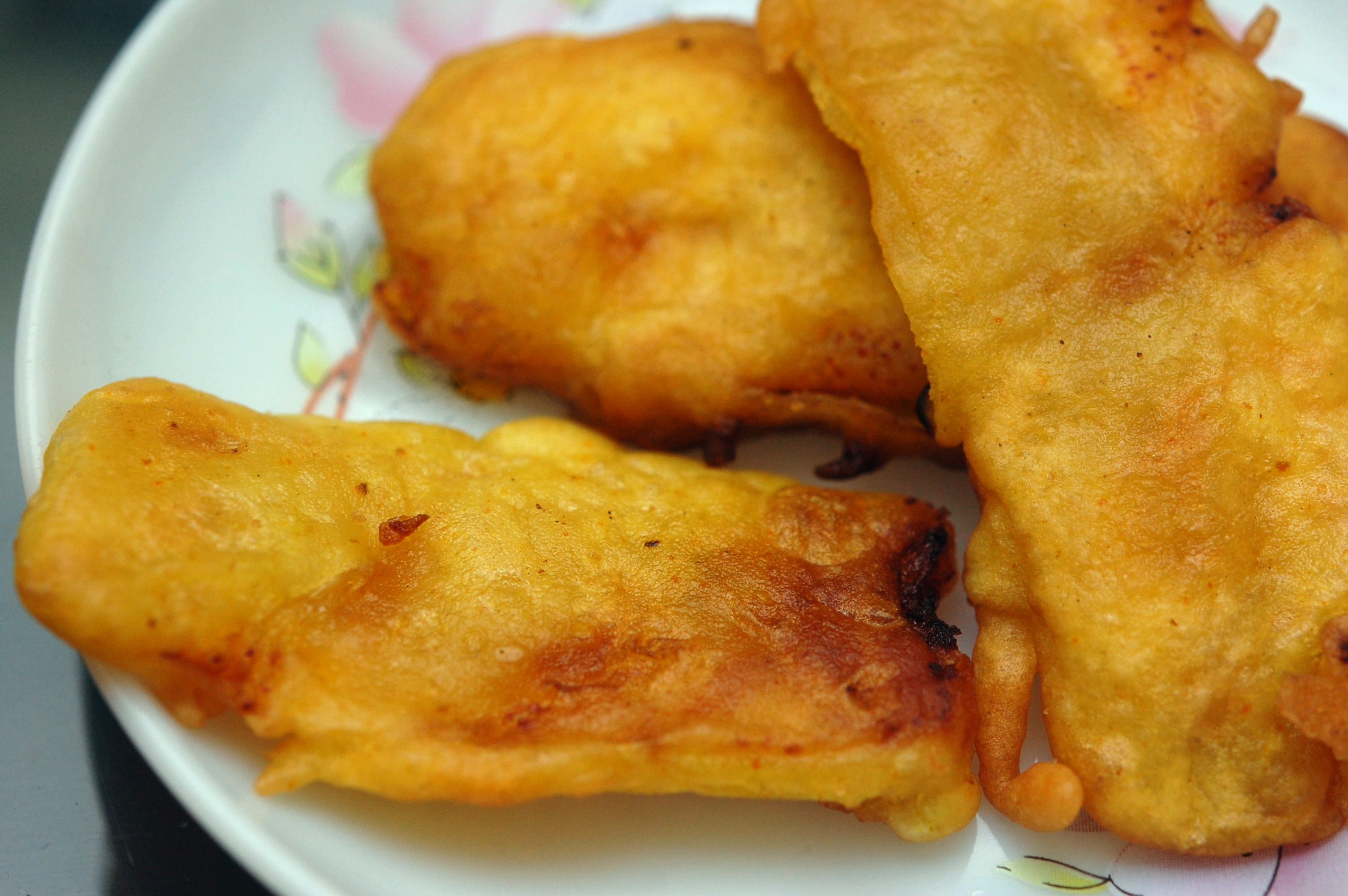 Pazham Pori (Kerala Banana Fritters)